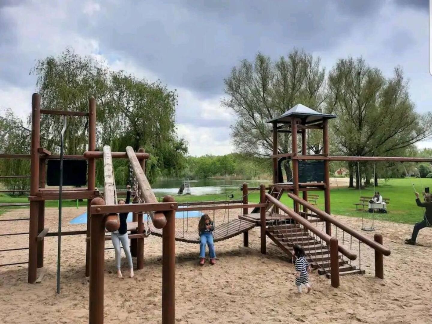 Forestview 'Queenstown' 6 Pers Very Child-Friendly By Kawatea Cottages (Adults Only) Ewijk Zewnętrze zdjęcie